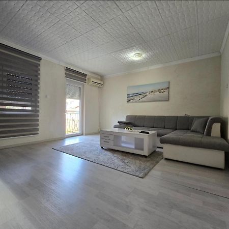 פודגוריצה Apartment Center 23 מראה חיצוני תמונה